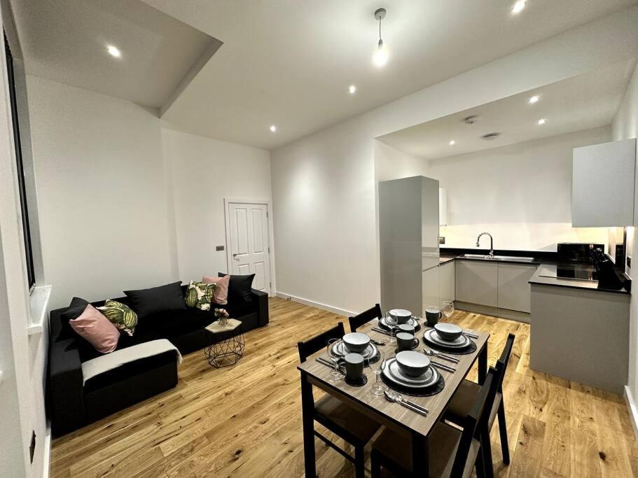 Spacious And Elegant Apartment Birmingham Exteriér fotografie